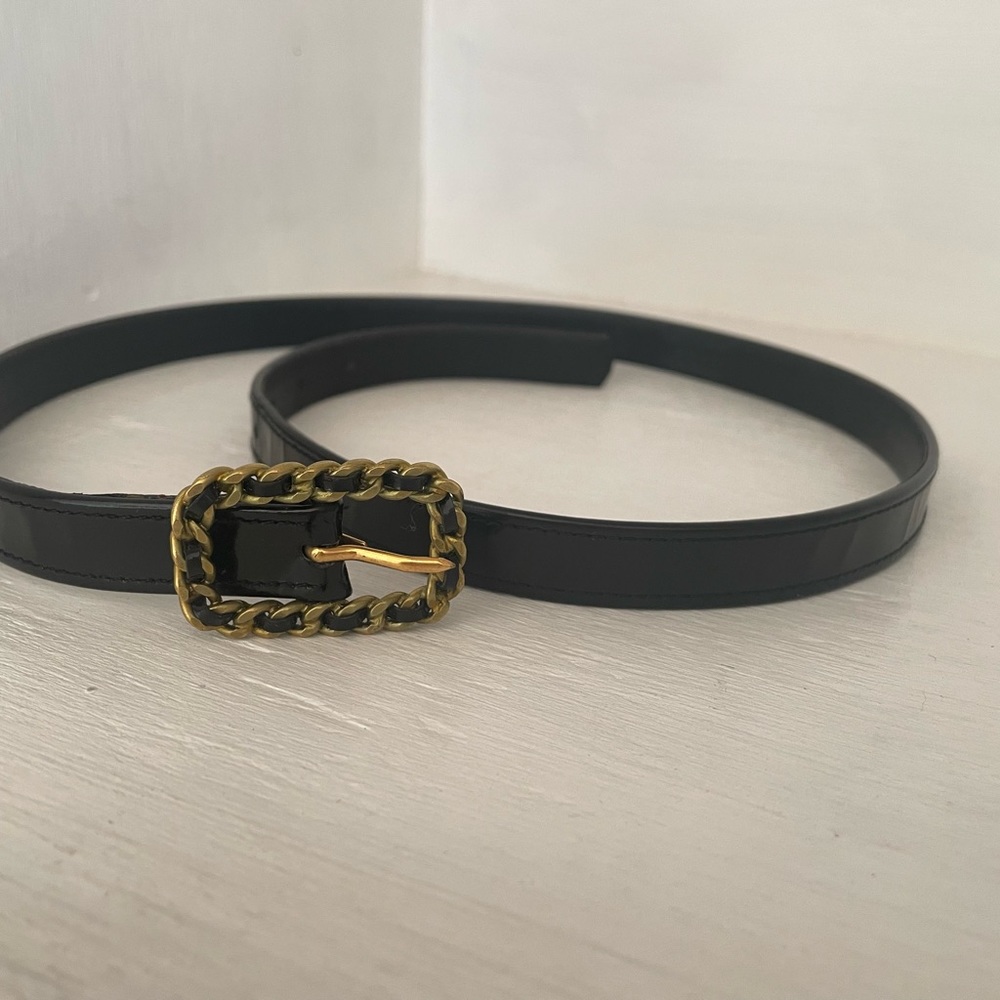 WINTER SPECIAL SALE‼️ Authentic vintage Chanel black patent leather waist belt - Picture 6 of 8